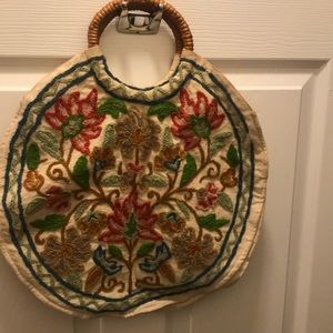 Vintage woven bag